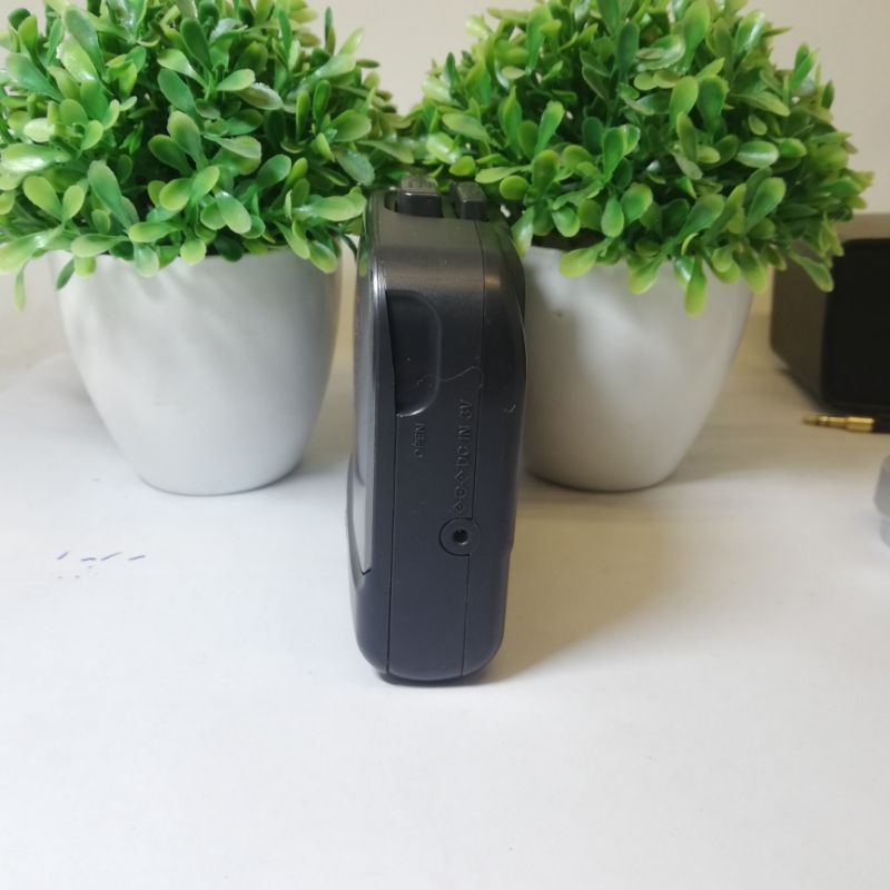 Máy cassette cầm tay chạy băng Tape Sony Walkman WM-FX152 có tăng Bass