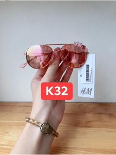 Kính h&m săn sale