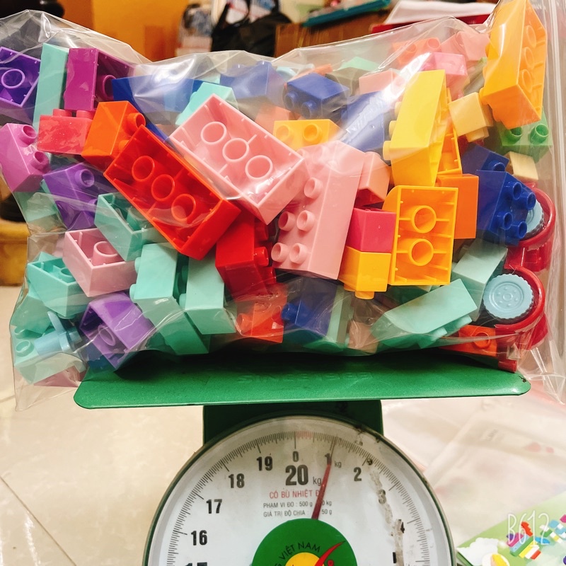 1KG Xếp Hình Bán Cân Gạch Lê Gô lắp nghép đồ chơi trong phòng cho trẻ em, Sản xuất tại Việt Nam
