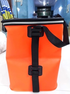 Thùng đựng cá daiwa