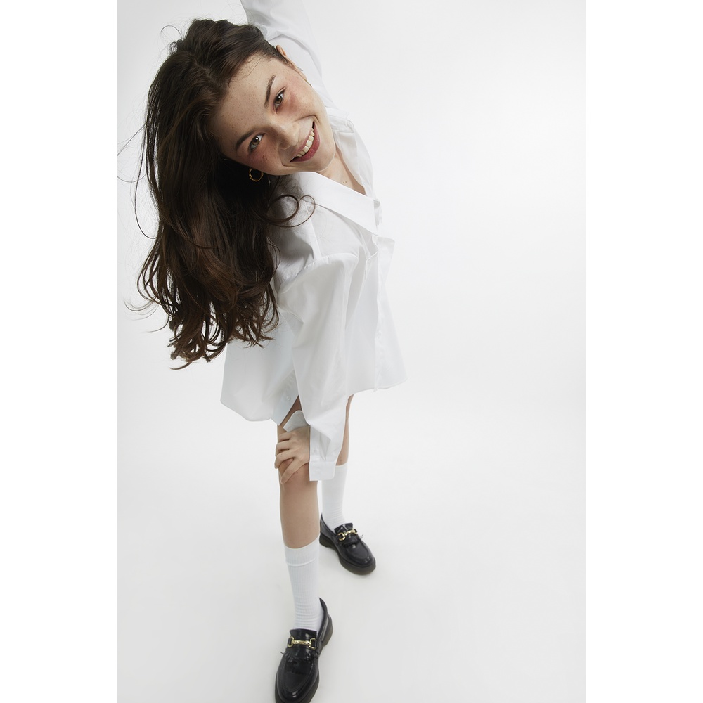 TheBlueTshirt - Áo Sơ Mi Phom Rộng Nữ Màu Trắng - White Oversized Pocket Shirt