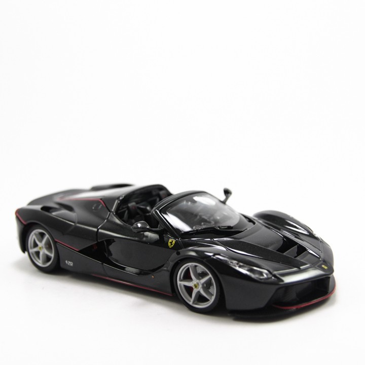 MÔ HÌNH XE FERRARI LAFERRARI APERTA BLACK 1:24 BBURAGO