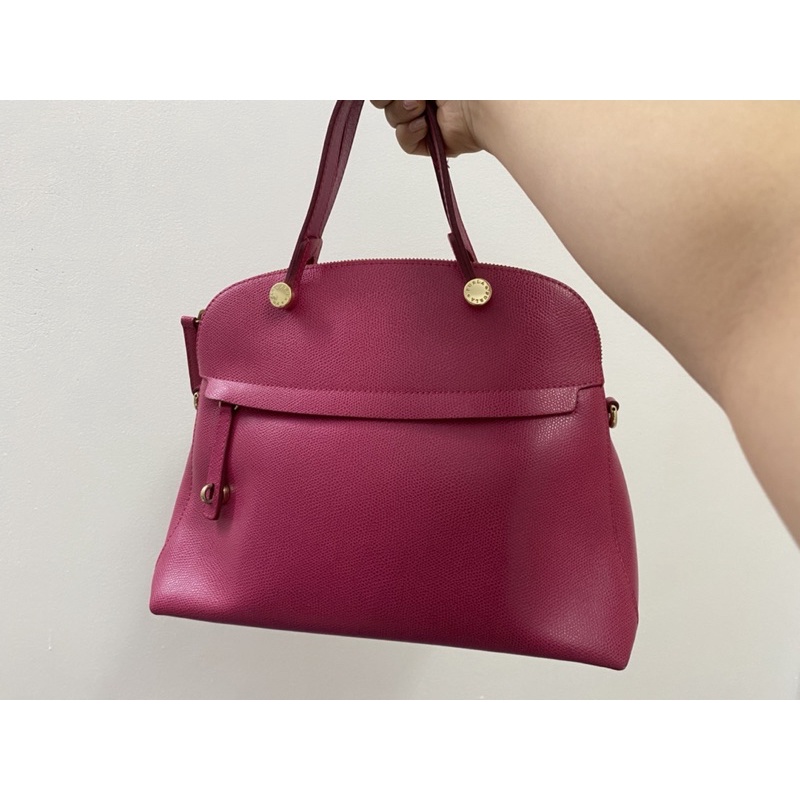 Thanh lý furla