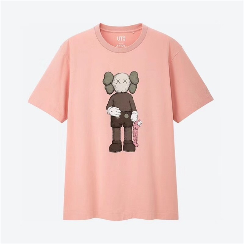 Áo phông Uniqlo UT ngắn tay thiết kế thời trang cho cặp đôi