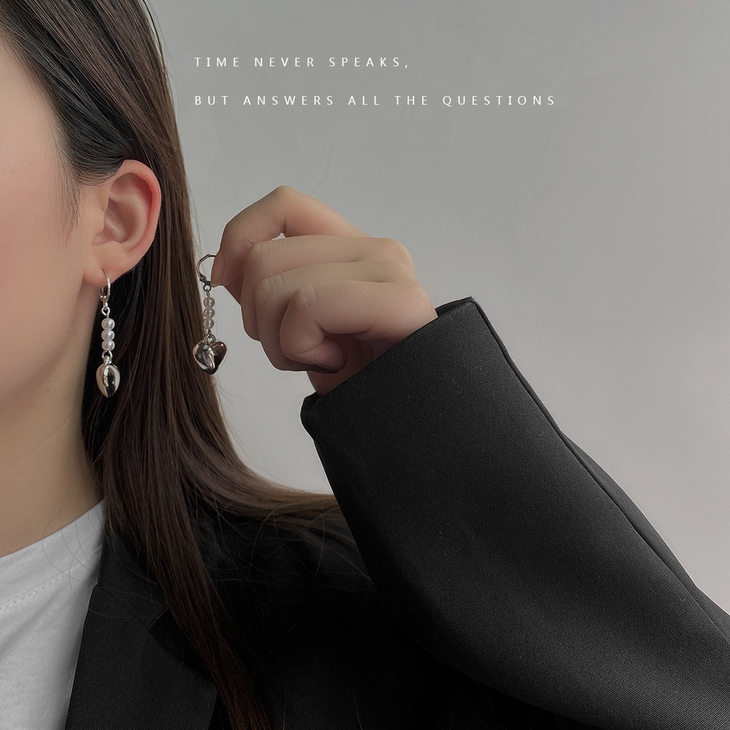 Khuyên Tai Hình Trái Tim Đính Ngọc Trai Phong Cách Harajuku 19A1279