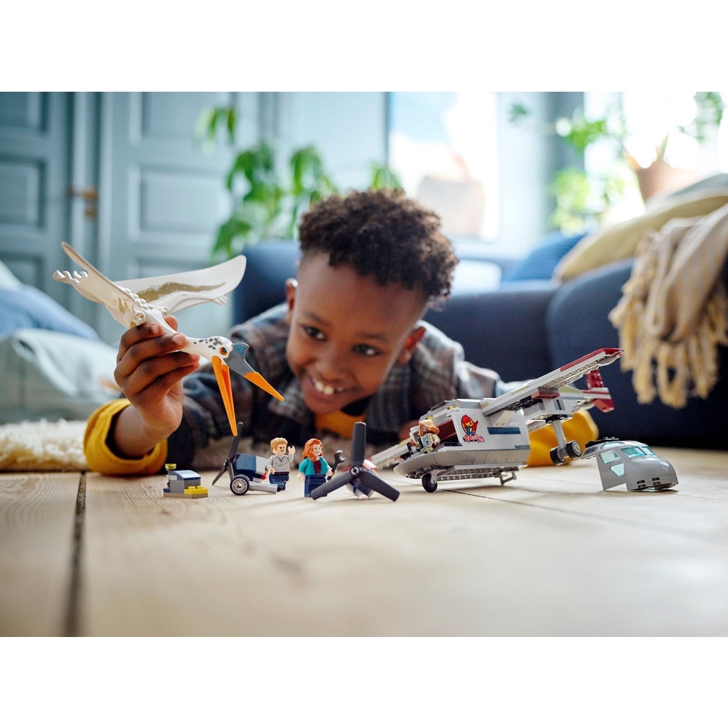 LEGO Jurassic World 76947 Phục kích Thằn lằn bay Quetzalcoatlus