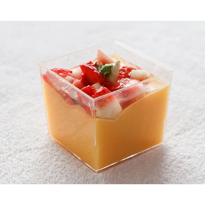 Ly nhựa mousse vuông size 6*6*5.5cm