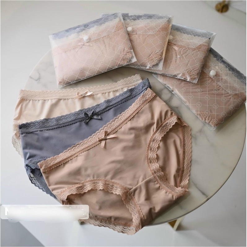 Set 3 Quần Lót Đúc Su Thun Lạnh Viền Ren Phối Nơ kèm Túi Zip 499