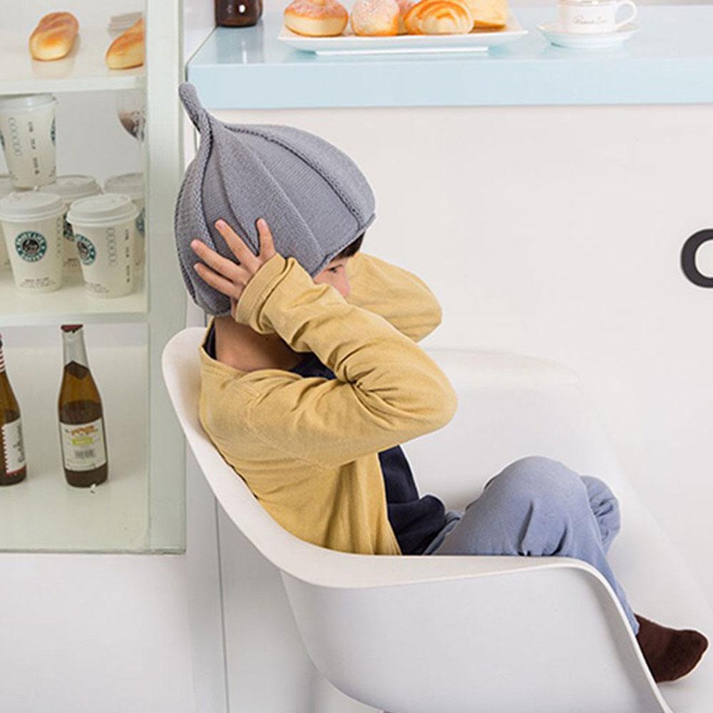 Mũ Len Chóp Nhọn Cho Bé Mới Biết Đi