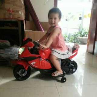 Xe máy đỏ a 140