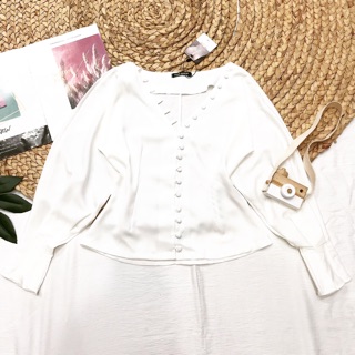 Áo trắng vintage