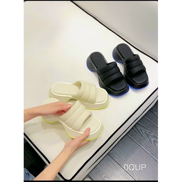 Dép Bánh Mì QC Đế Thô Quai Phồng Siêu Sang Êm Đẹp