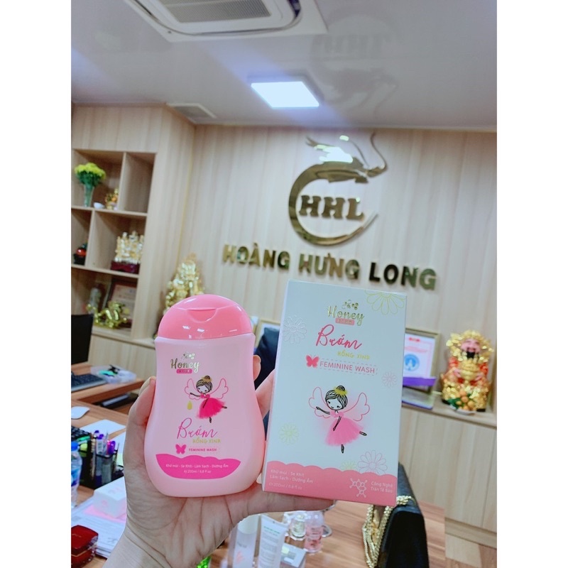 Dung Dich Vệ Sinh Honey Pink - Bướm Hồng Xinh 200ml