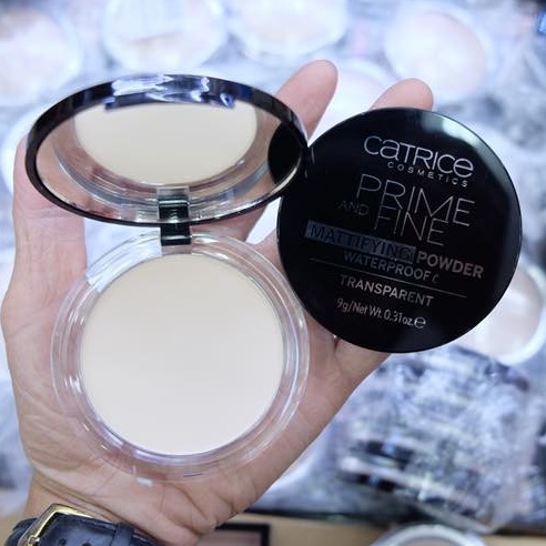 Phấn Phủ Chống Thấm Nước Catrice Prime And Fine Mattifying Powder Waterproof 9g