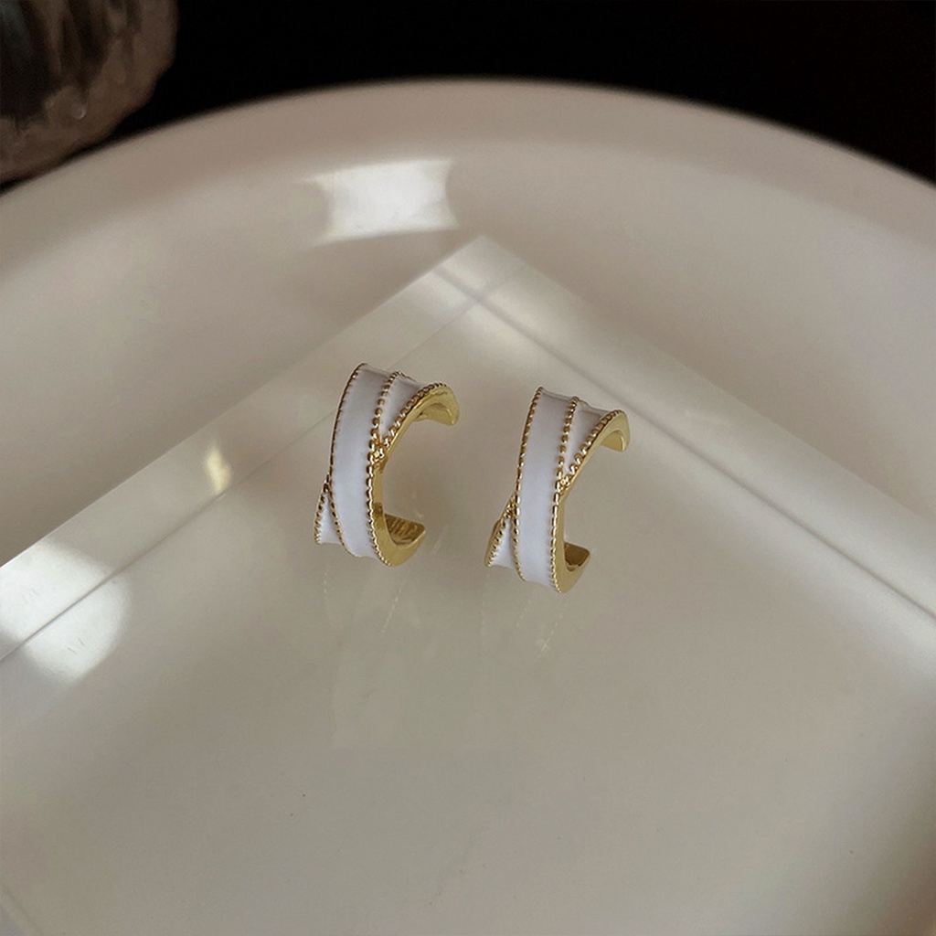 Khuyên Tai Kim Loại Hình Chữ C Phong Cách Retro Đơn Giản Thời Trang Thu Đông Cho Nữ