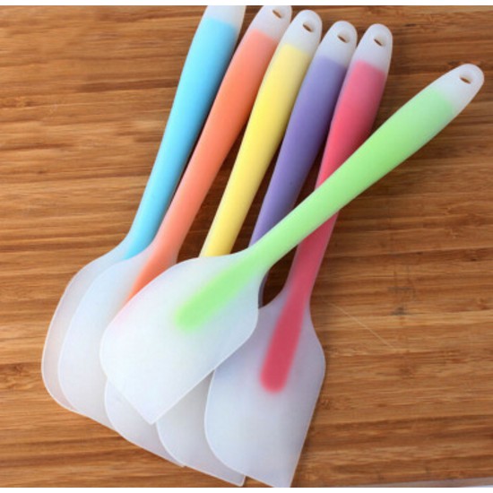 Vét bột cán màu 26cm ⚡ CAO CẤP ⚡ 1 cái spatula silicon dụng trong việc vét bột dễ dàng và hiệu quả
