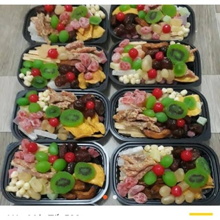 [Giá siêu rẻ] Hộp nhựa đế đen HT17