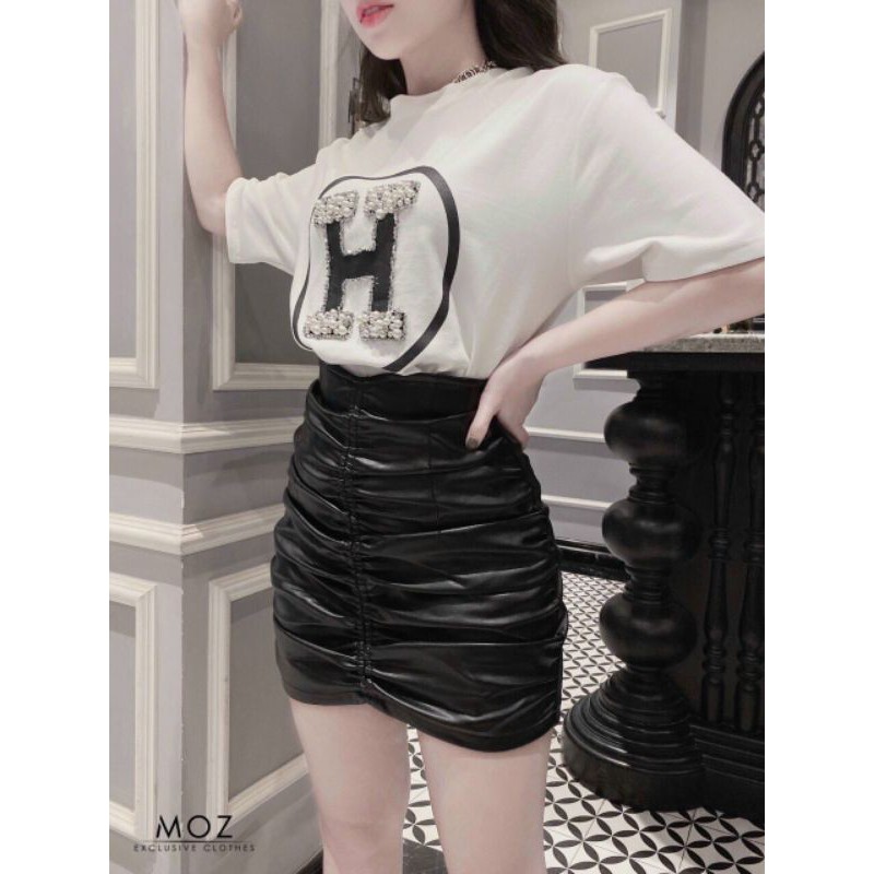 Váy da nhăn hot có quần trong