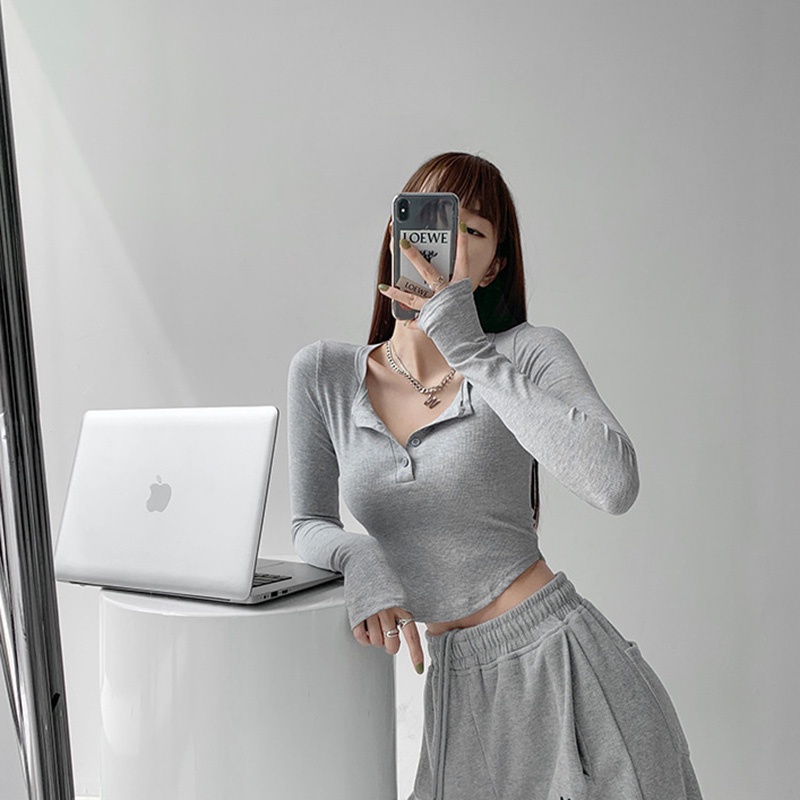 Áo thun IELGY thiết kế cổ chữ v tay dài dáng ôm màu xám thời trang cho nữ