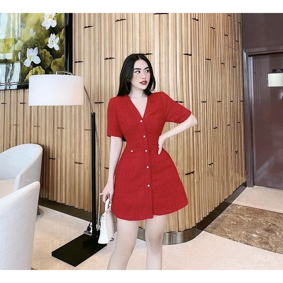 ĐẦM BỐ ĐỎ CỔ V