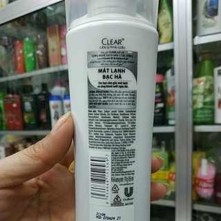 DẦU GỘI CLEAR BẠC HÀ SẠCH GÀU 170GR