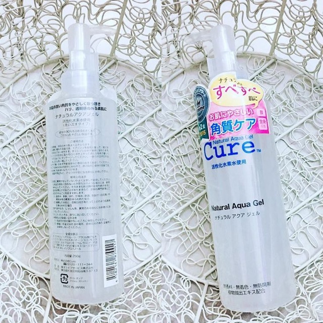 TẨY DA CHẾT CURE NATURAL AQUA GEL