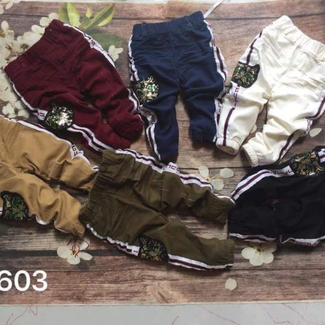 Quần combo 200k.