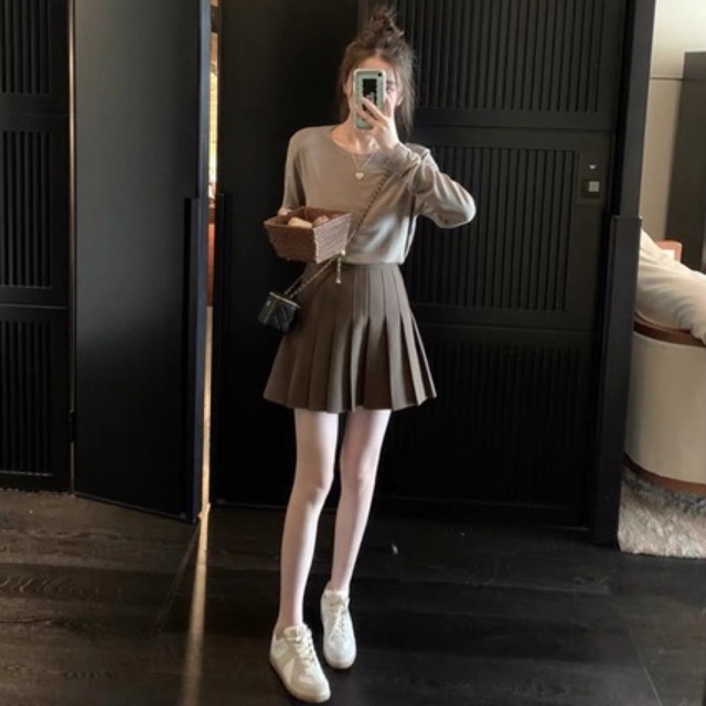 Chân váy tennis xếp ly màu nâu chất vải rất dày dặn CV018