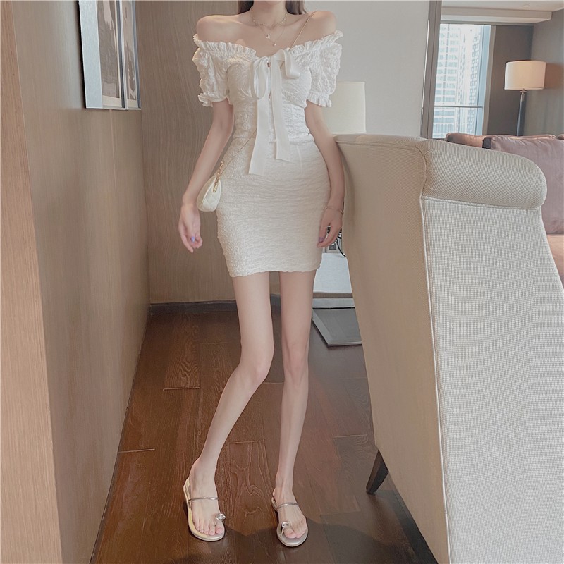 Đầm Tay Phồng Màu Trơn Form Ôm Co Giãn Phong Cách Hàn Quốc | BigBuy360 - bigbuy360.vn