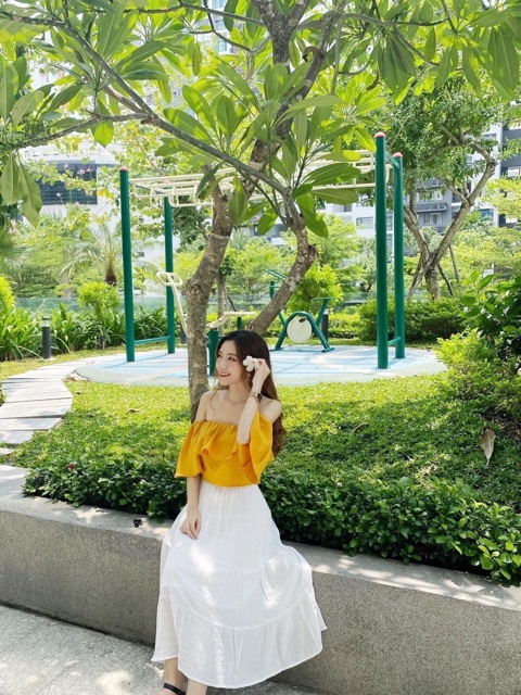 Chân váy tầng dài