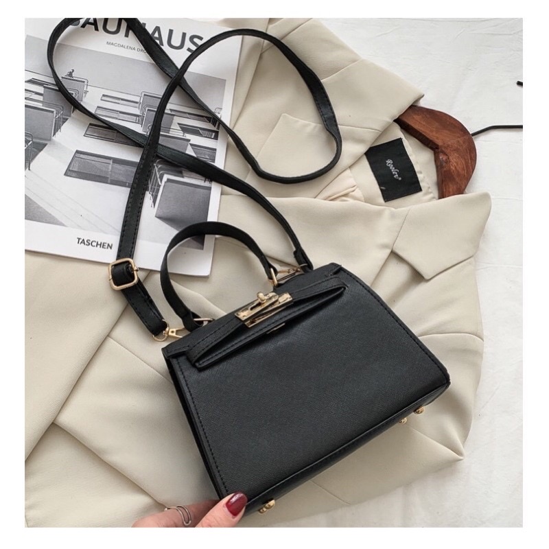 Túi xách HM Size 20 Da Rắn Hót Bền Vững