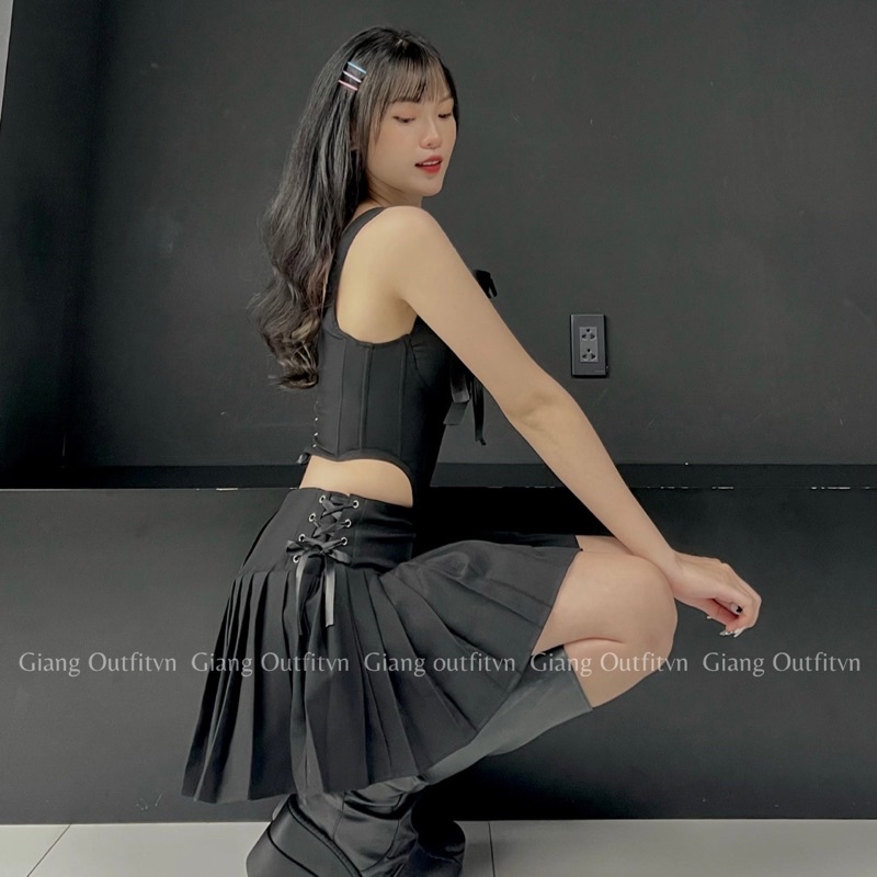 Set áo Croptop Corset và chân váy ngắn xếp li xoè | FICOSET