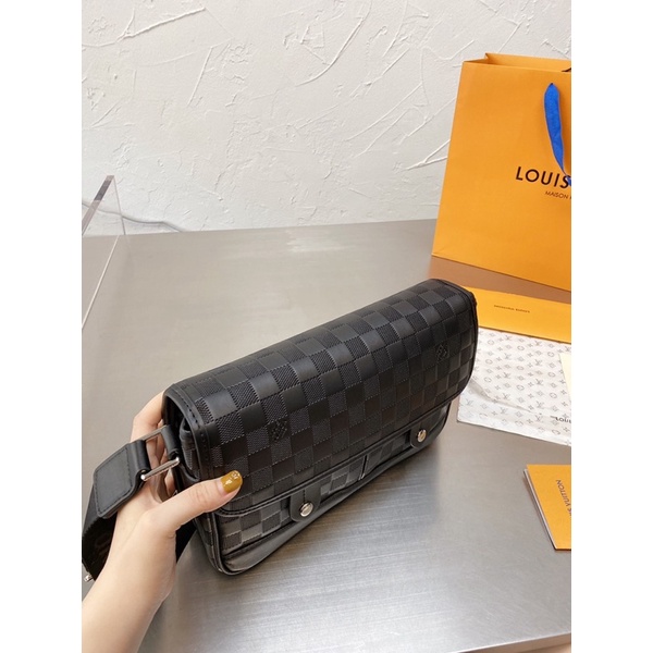 Túi đeo chéo LV cao cấp 2021