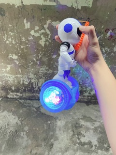 Đồ Chơi Lồng Đèn Siêu Nhân Tương Lai