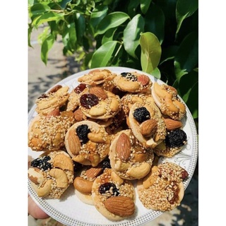 Bánh  Mix Hạt Dinh Dưỡng