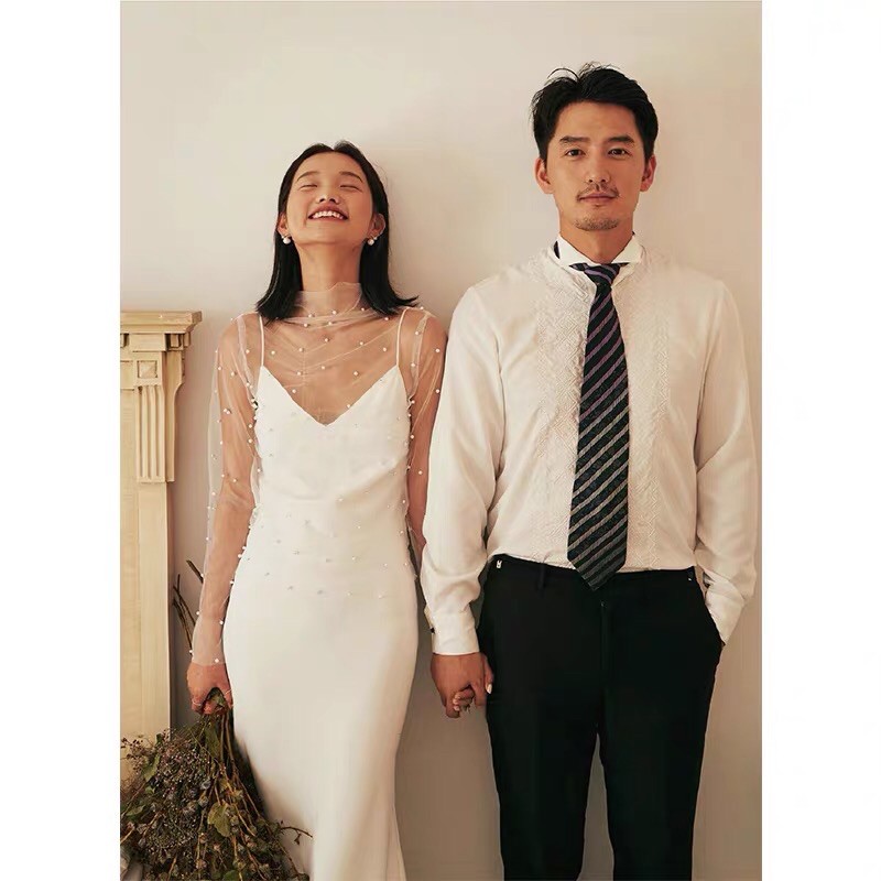 Đầm chụp cứơi đơn giản sửa theo số đo dresscode đầm dâu phụ váy cưới chụp ảnh Linari D2