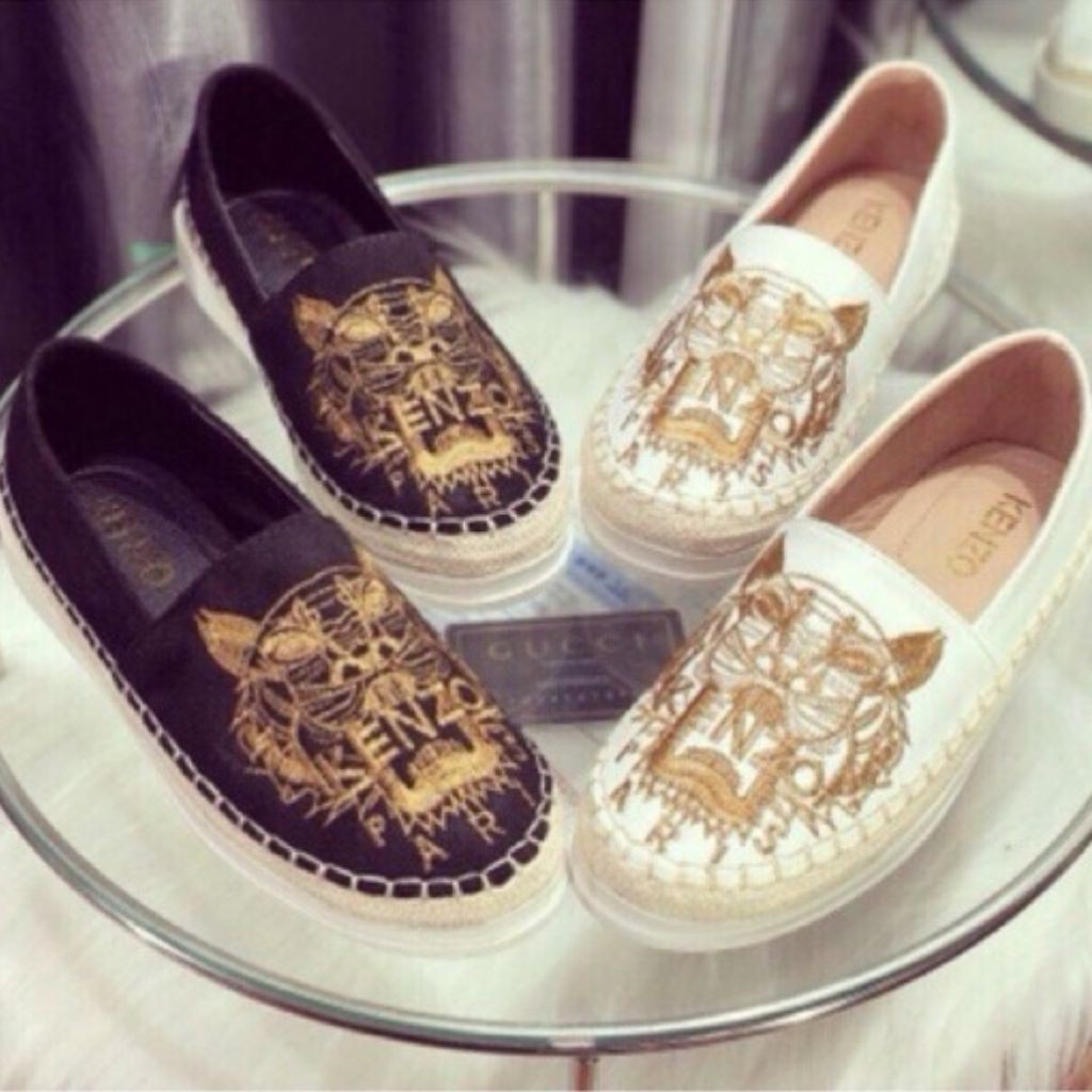 [FREESHIP - HÀNG LOẠI ĐẸP] Giày Slipon Nữ Da Mềm Thêu Họa Tiết Siêu Hót - Giày Lười Nữ - [ Ảnh Chụp Thật] | BigBuy360 - bigbuy360.vn