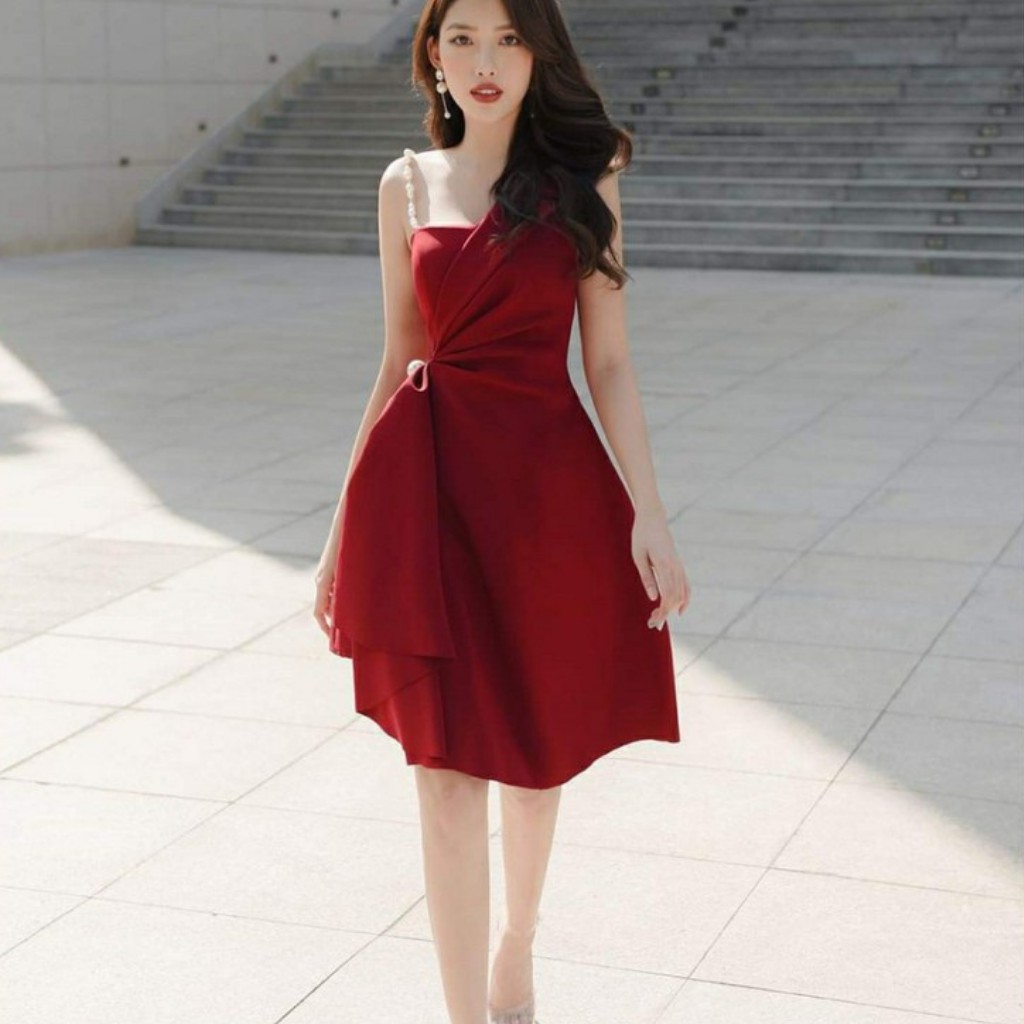 Đầm dự tiệc 1 dây vai đính chuỗi sang trọng quý phái | BigBuy360 - bigbuy360.vn