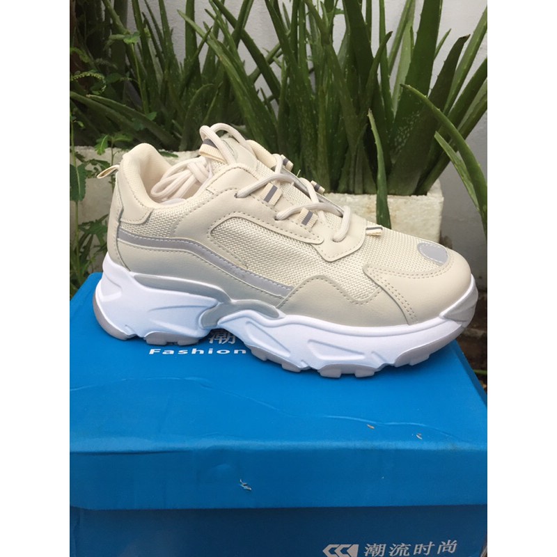 Giày nữ full size