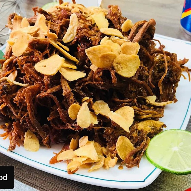 Khô heo cháy tỏi 100g không phụ gia, khô heo nhà làm từ thịt sạch, handmade - Ăn vặt nhà Cốm