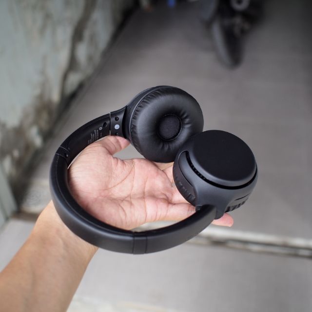 Tai nghe Sony MDR Xb700
