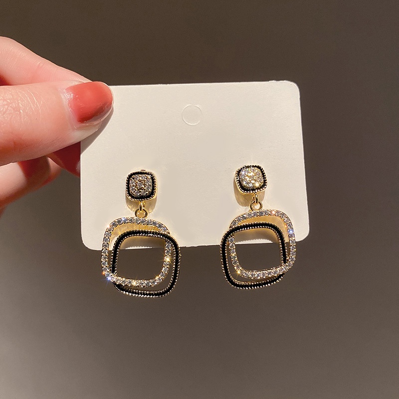 Bông Tai Hình Vuông Đính Đá Màu Trắng Đen Phong Cách Hàn Quốc Cho Nữ