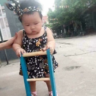 Xe gà tập đi