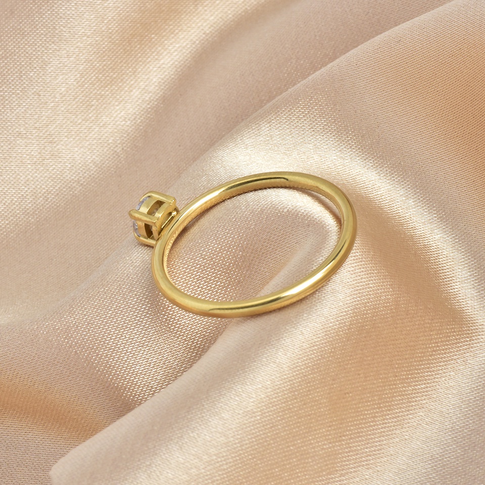 Nhẫn Cưới Bằng Thép Titan Mạ Vàng 14K Đính Đá Zircon