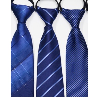 Cà vạt nam thắt sẵn xanh chấm trắng