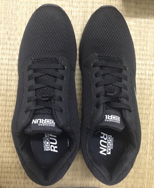 Giày sneakers Skechers màu ĐEN