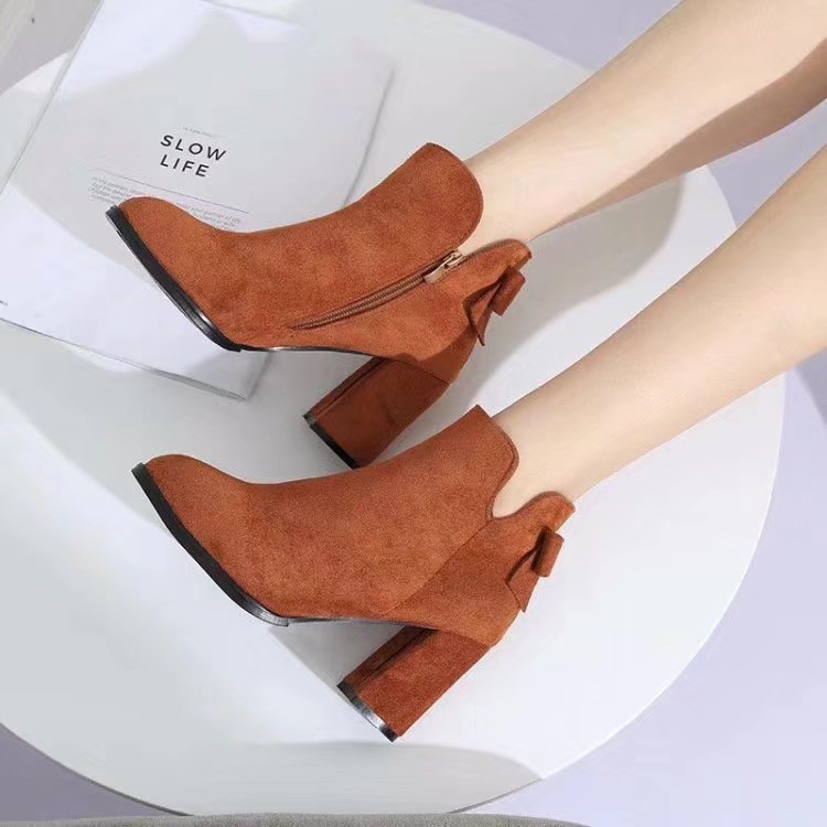 Bốt nữ da lộn nơ phía sau hàng full box - hàng đẹp siêu hot 2019