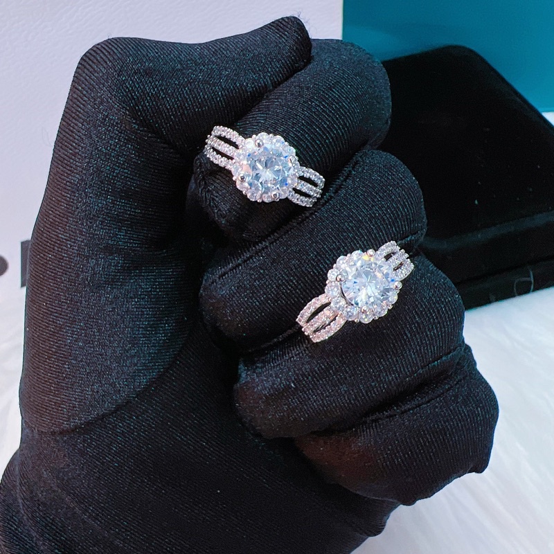 Nhẫn tròn xoàn Italy mạ bạch kim Kim Xoàn Jewelry