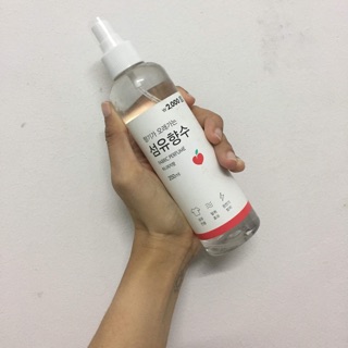 Nước xịt thơm quần áo hương Đào