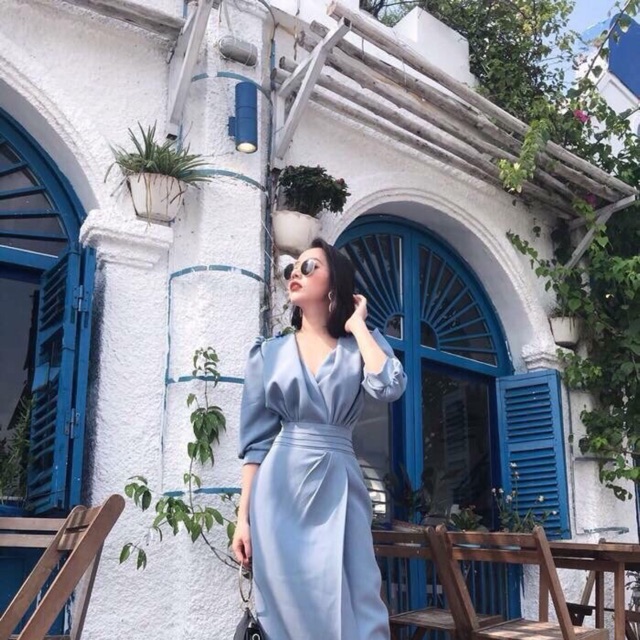 Váy xanh tay bồng sang chảnh